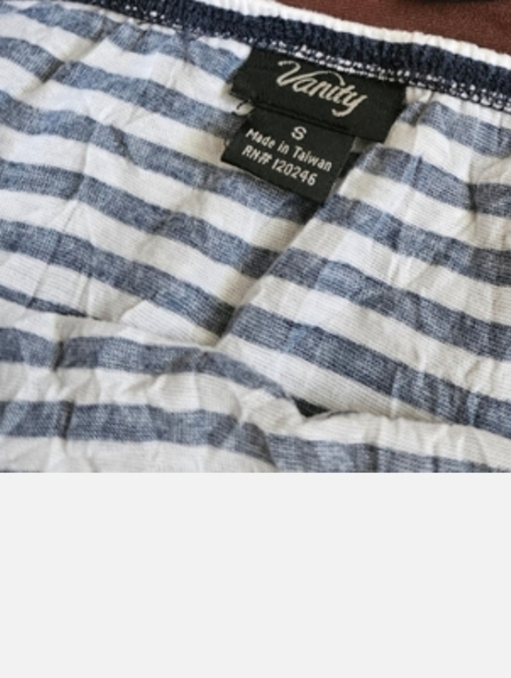 Held For Amiyajo14 ⚠️Free Bundle Item- Navy Tank- - Picture 3 of 5